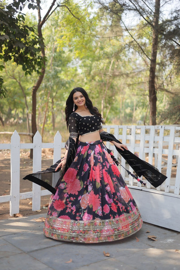 EXCLUSIVE TRENDY LOOK LAHENGHA CHOLI